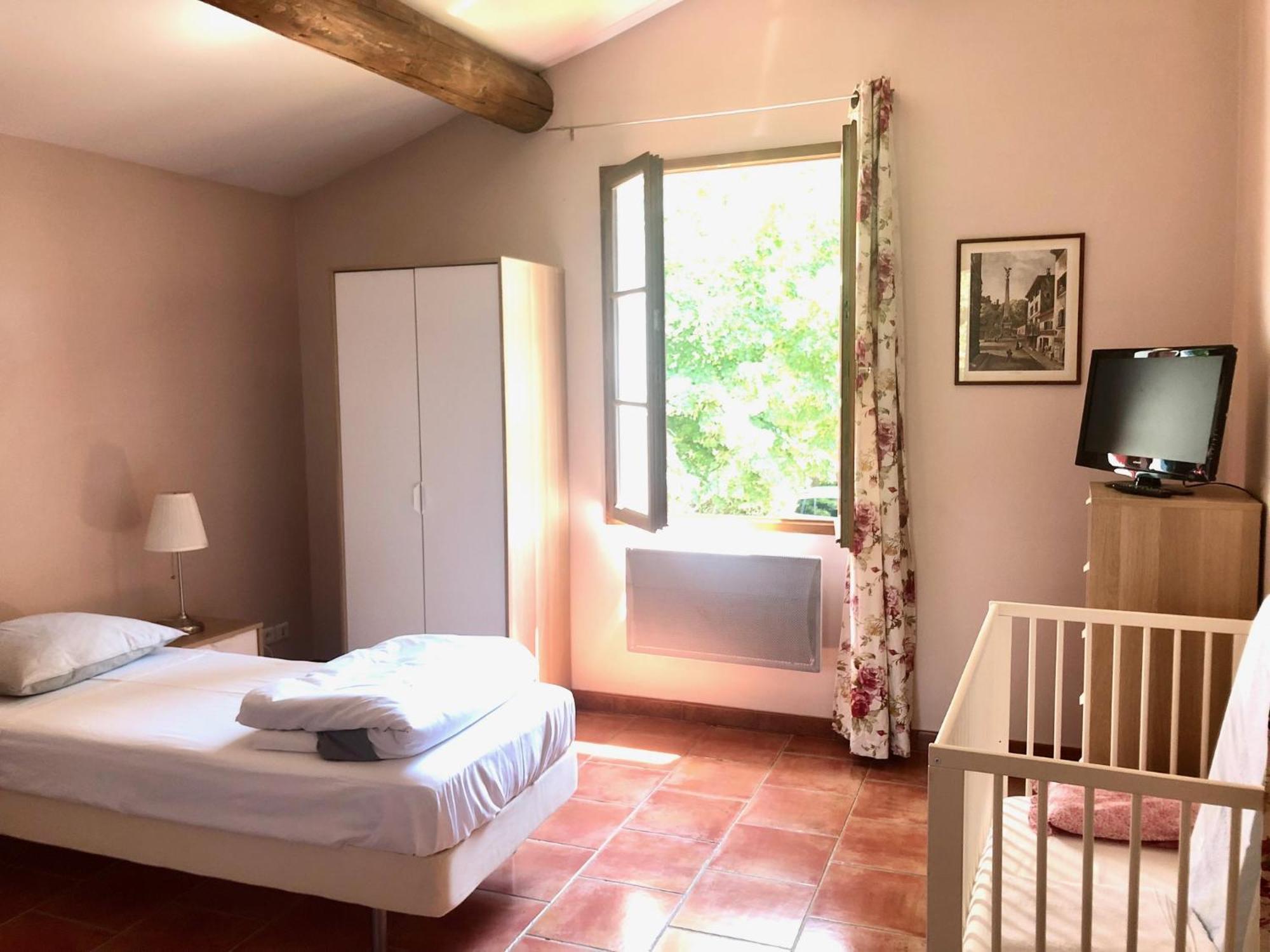 B&B Villa Roumanille Aix-en-Provence Quarto foto