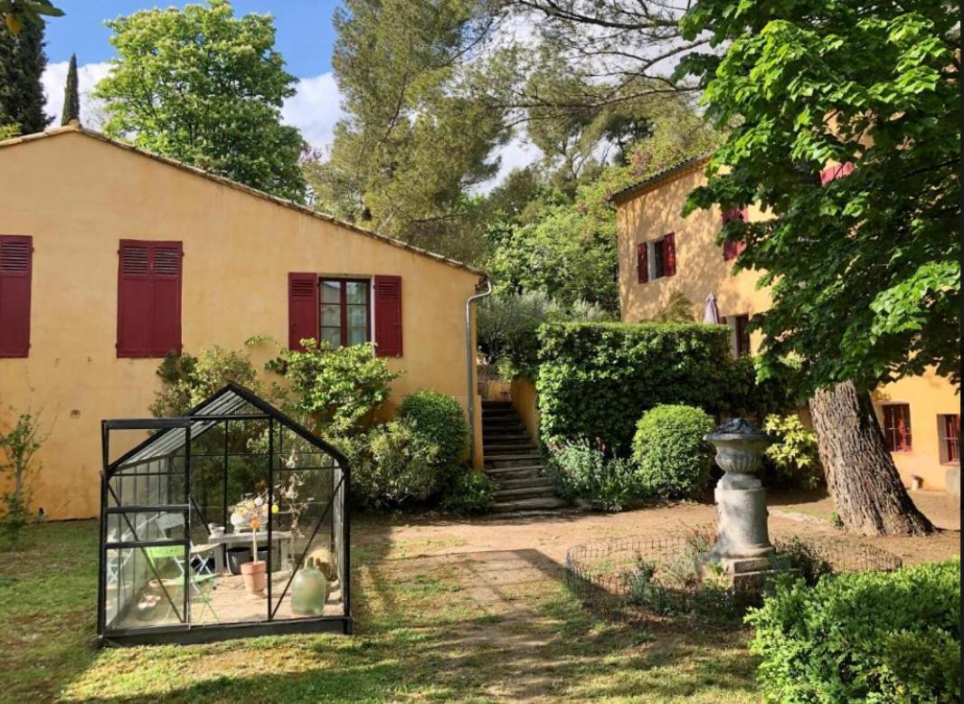 B&B Villa Roumanille Aix-en-Provence Quarto foto